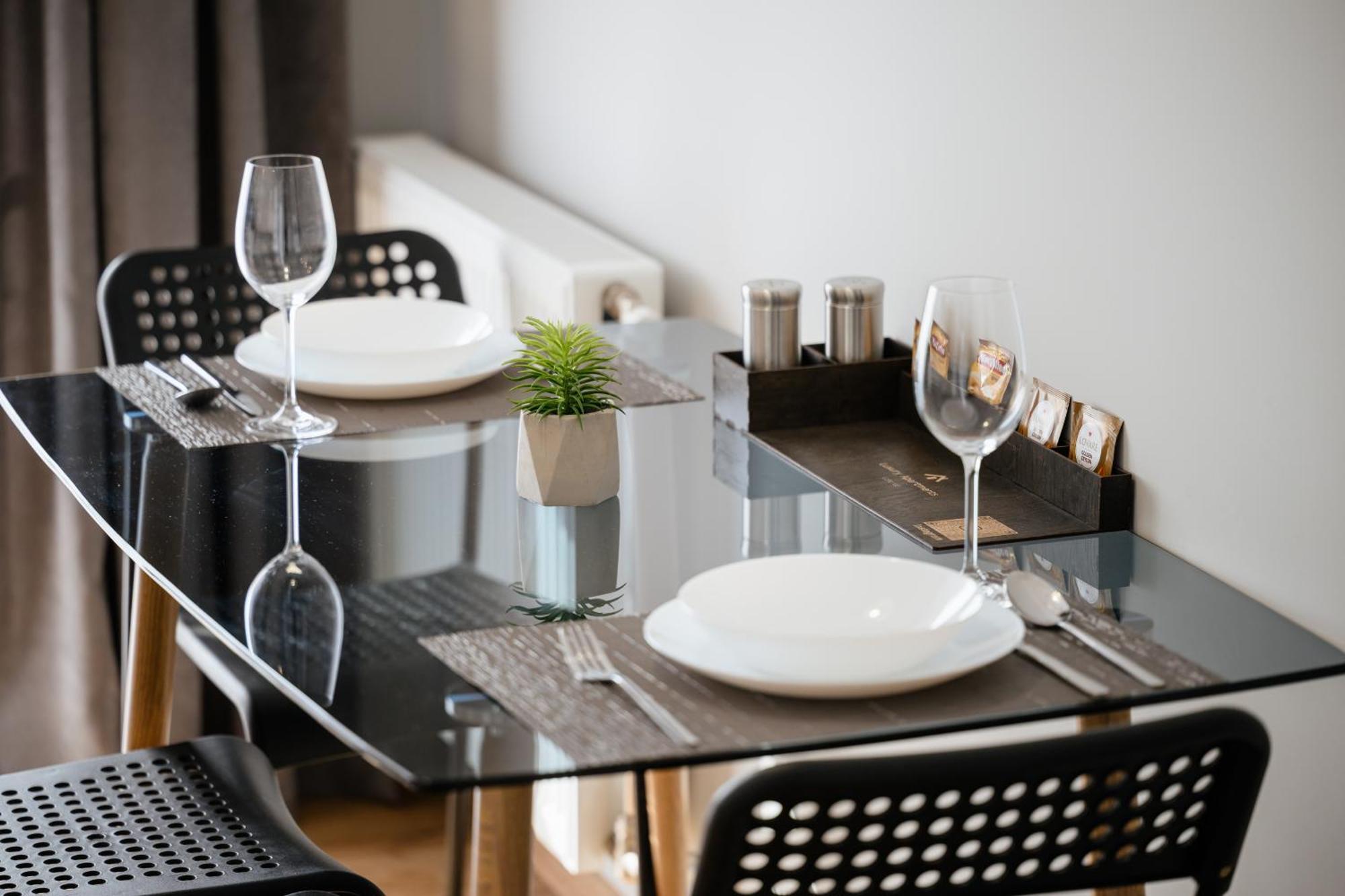 Luxury Apartments “Bozdosh” Ujgorod Dış mekan fotoğraf