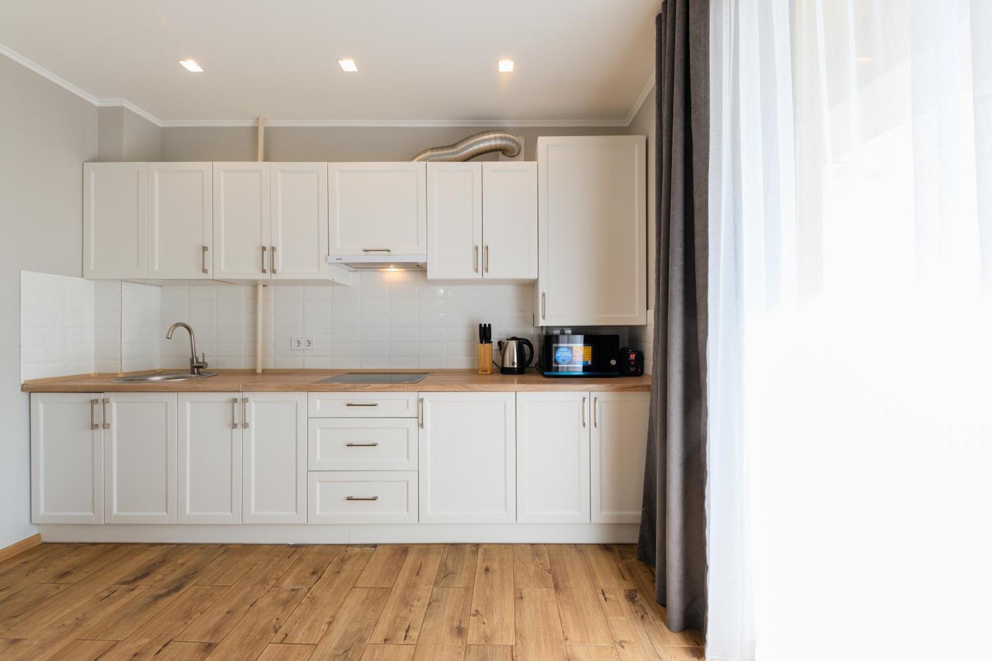 Luxury Apartments “Bozdosh” Ujgorod Dış mekan fotoğraf