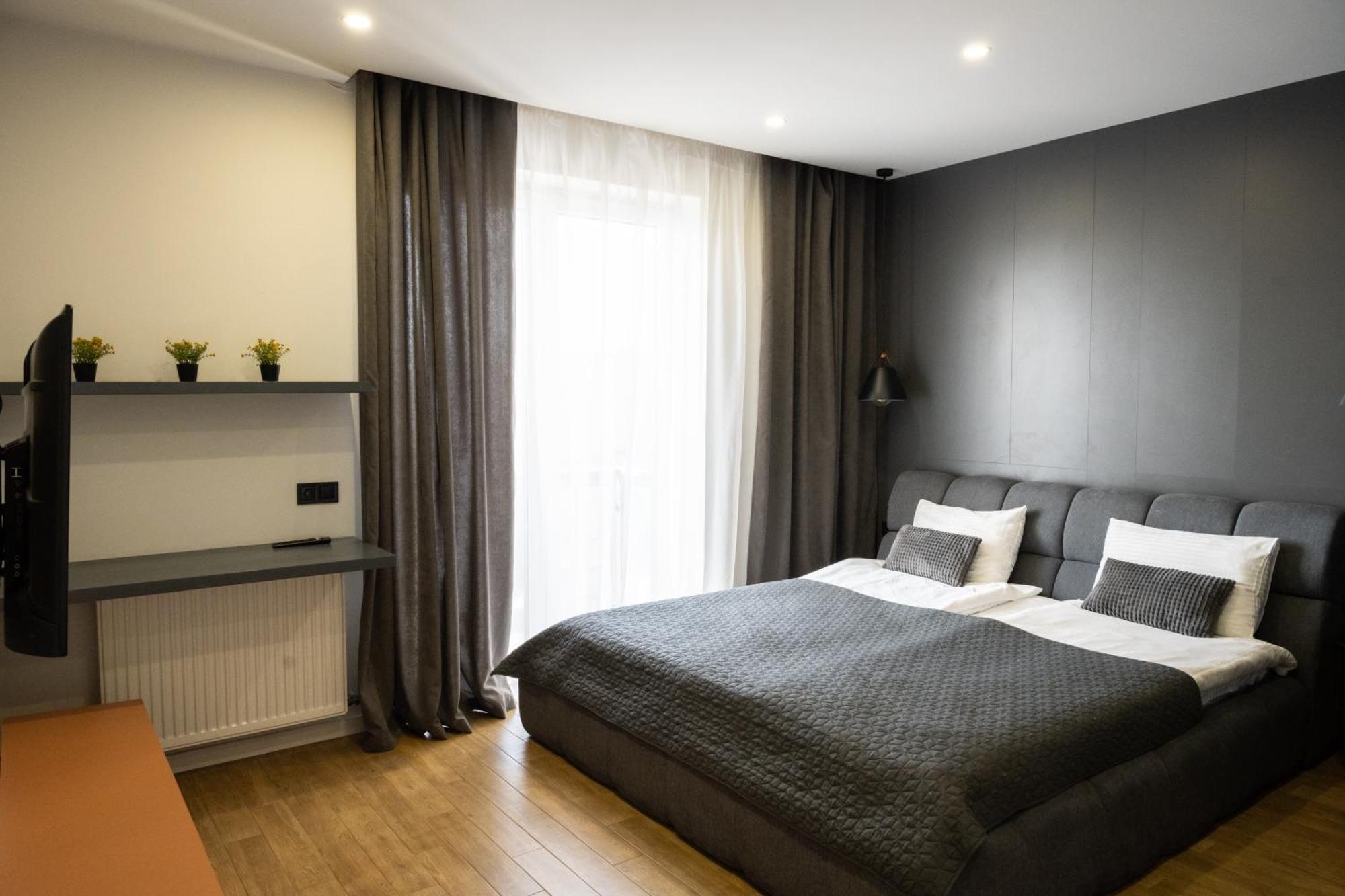 Luxury Apartments “Bozdosh” Ujgorod Dış mekan fotoğraf